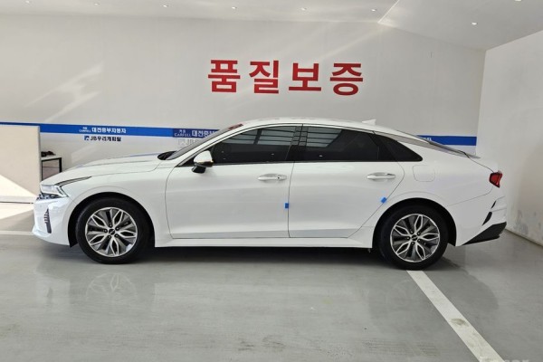 2022 Kia K5 с пробегом 83 044 км