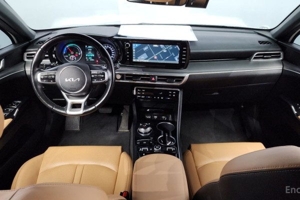 2022 Kia K5 с пробегом 114 746 км