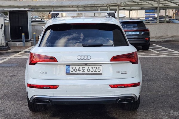 2022 Audi Q5 с пробегом 34 618 км