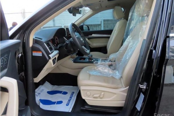 2021 Audi Q5 с пробегом 106 684 км