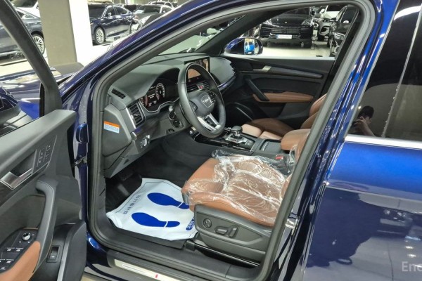 2023 Audi Q5 с пробегом 17 217 км