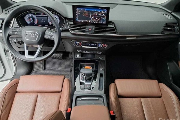 2023 Audi Q5 с пробегом 77 035 км