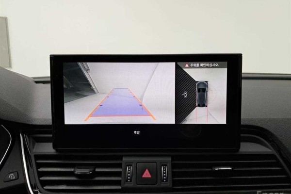 2023 Audi Q5 с пробегом 77 035 км