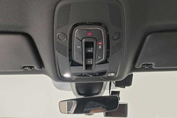 2023 Audi Q5 с пробегом 77 035 км