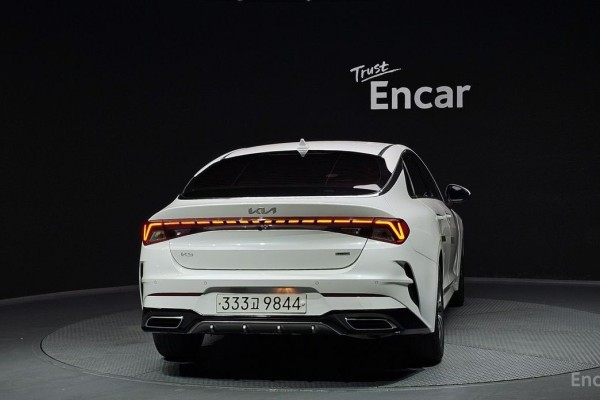 2022 Kia K5 с пробегом 115 006 км