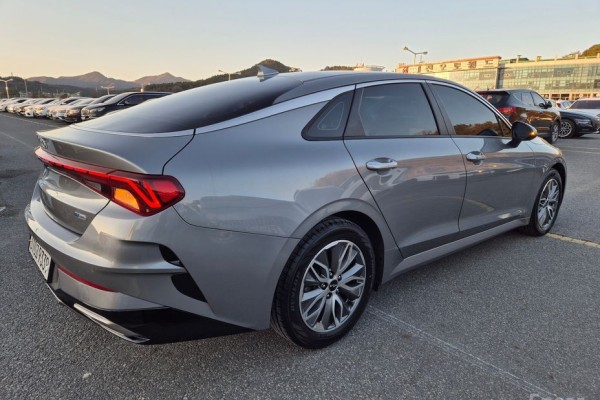 2021 Kia K5 с пробегом 63 305 км