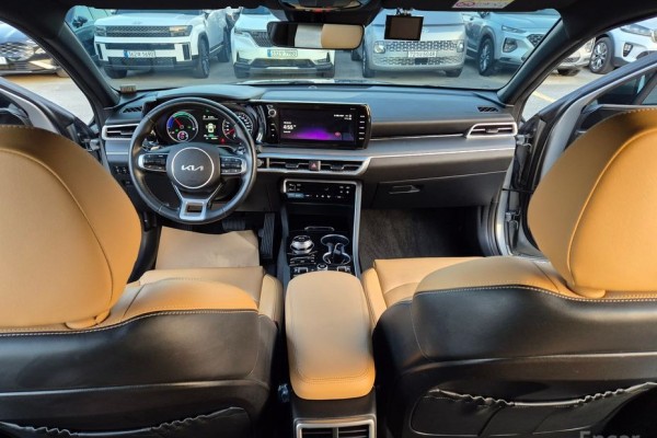 2021 Kia K5 с пробегом 63 305 км