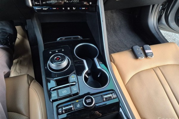 2021 Kia K5 с пробегом 63 305 км