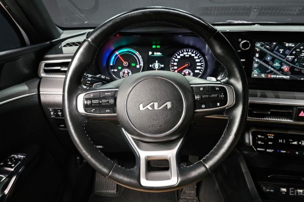 2022 Kia K5 с пробегом 115 006 км