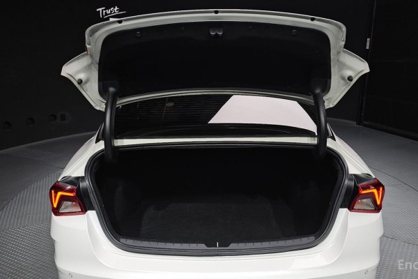 2022 Kia K5 с пробегом 115 006 км