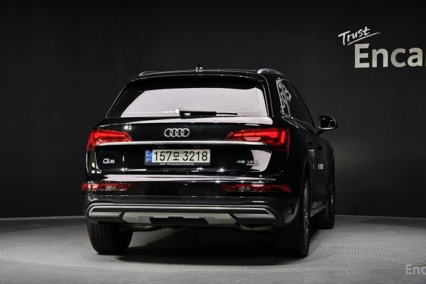 2021 Audi Q5 с пробегом 42 341 км