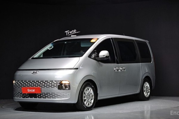 2022 Hyundai Staria с пробегом 48 949 км