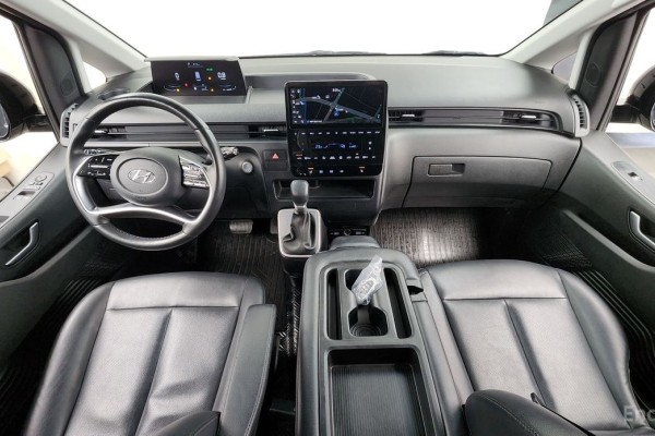 2022 Hyundai Staria с пробегом 48 949 км