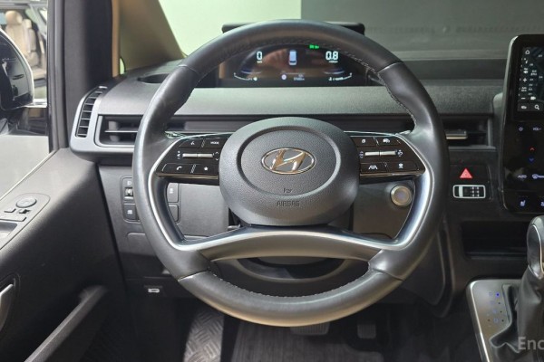 2022 Hyundai Staria с пробегом 57 682 км