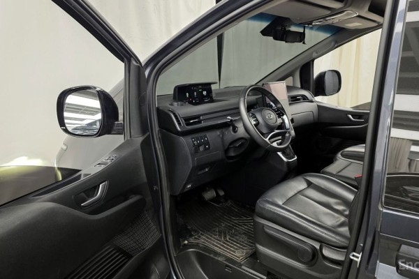 2022 Hyundai Staria с пробегом 77 338 км