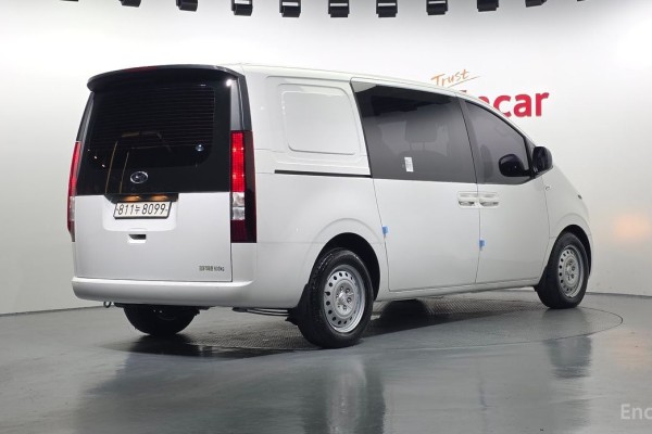 2022 Hyundai Staria с пробегом 79 115 км