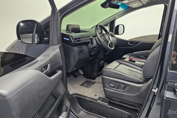 2022 Hyundai Staria с пробегом 49 842 км