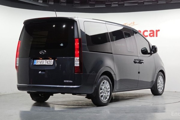 2022 Hyundai Staria с пробегом 30 225 км