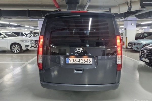 2022 Hyundai Staria с пробегом 56 912 км