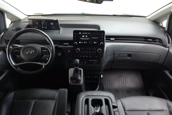 2021 Hyundai Staria с пробегом 61 256 км