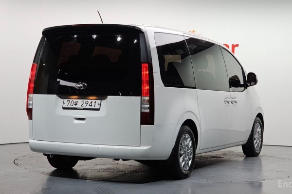 2022 Hyundai Staria с пробегом 104 229 км