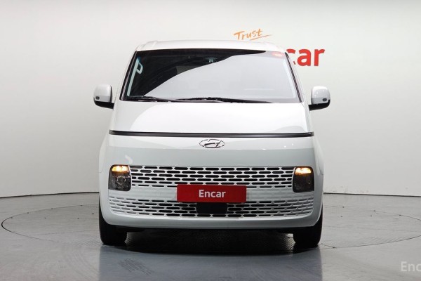 2022 Hyundai Staria с пробегом 104 229 км