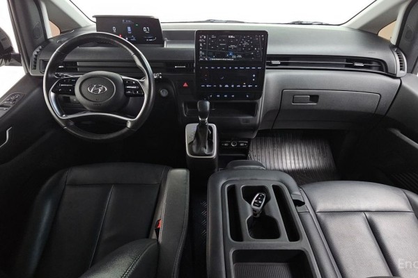 2022 Hyundai Staria с пробегом 104 229 км