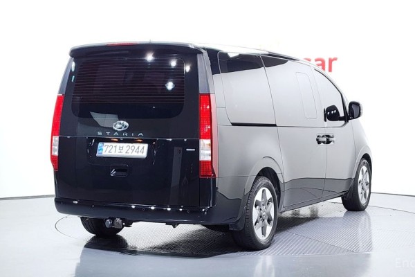 2022 Hyundai Staria с пробегом 84 914 км