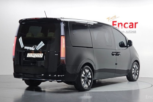 2021 Hyundai Staria с пробегом 50 989 км
