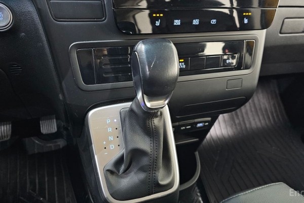 2022 Hyundai Staria с пробегом 33 330 км