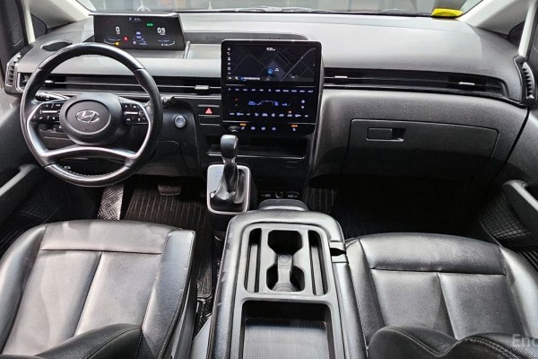2022 Hyundai Staria с пробегом 102 243 км