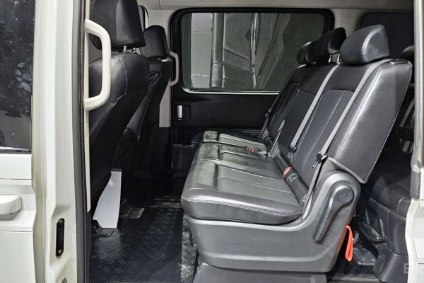 2022 Hyundai Staria с пробегом 102 243 км