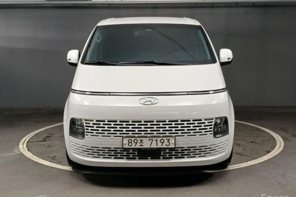 2021 Hyundai Staria с пробегом 73 926 км