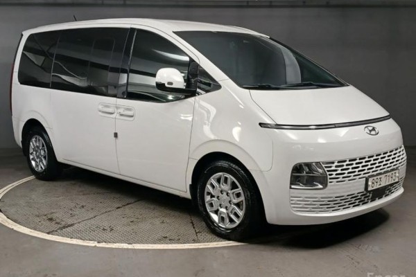 2021 Hyundai Staria с пробегом 73 926 км