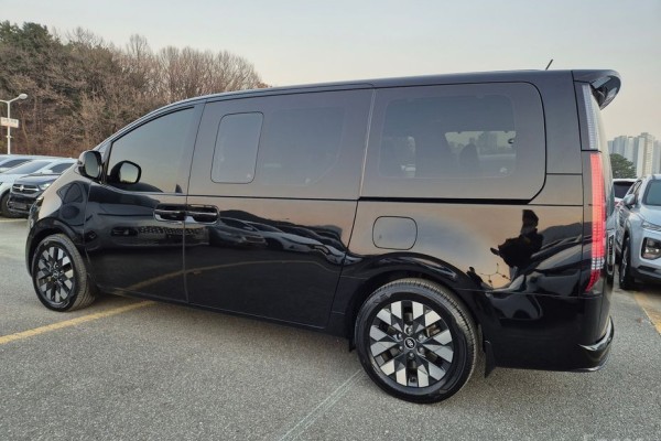 2021 Hyundai Staria с пробегом 70 380 км