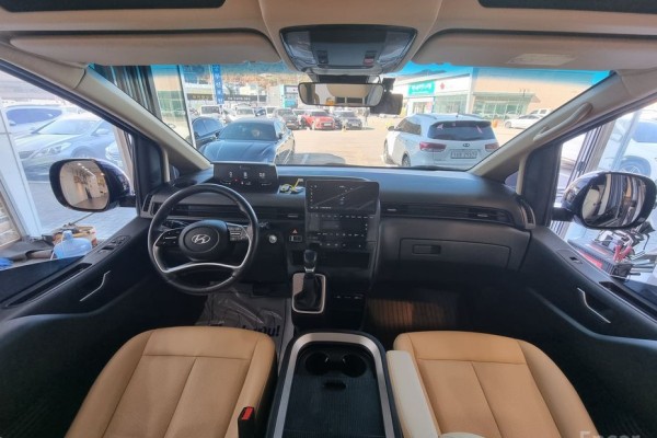 2022 Hyundai Staria с пробегом 100 634 км