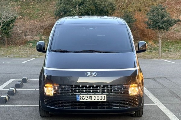 2022 Hyundai Staria с пробегом 70 900 км