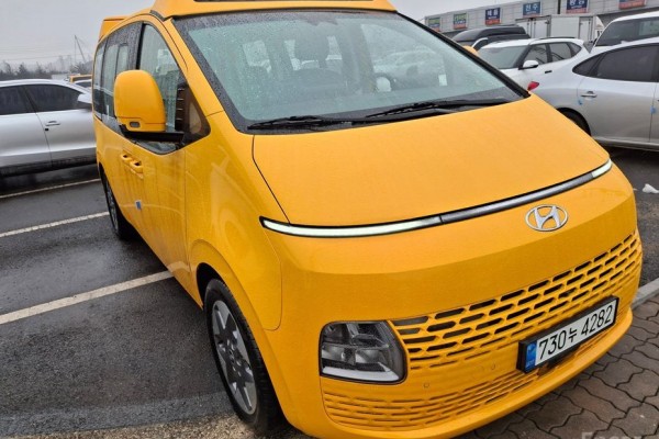 2022 Hyundai Staria с пробегом 104 709 км