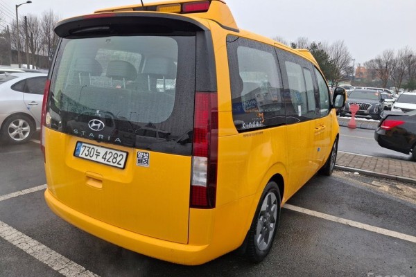2022 Hyundai Staria с пробегом 104 709 км