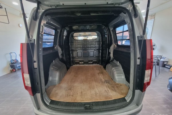 2022 Hyundai Staria с пробегом 100 634 км