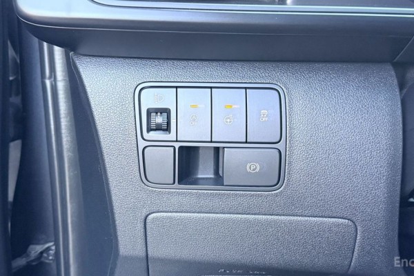 2022 Hyundai Staria с пробегом 70 900 км