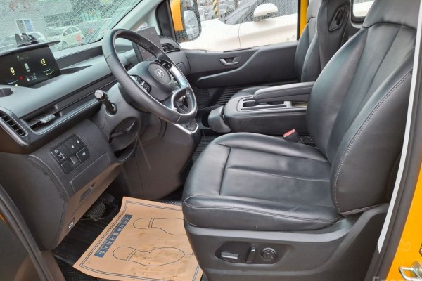 2022 Hyundai Staria с пробегом 104 709 км