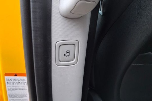 2022 Hyundai Staria с пробегом 104 709 км