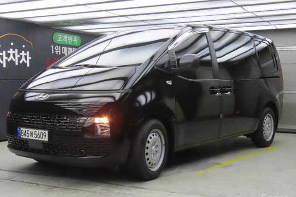 2022 Hyundai Staria с пробегом 38 029 км