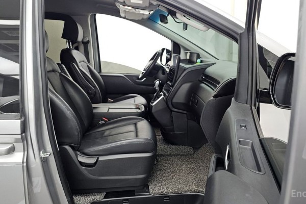 2022 Hyundai Staria с пробегом 40 726 км