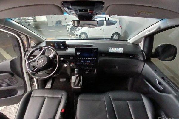 2022 Hyundai Staria с пробегом 48 165 км