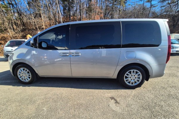 2022 Hyundai Staria с пробегом 57 637 км