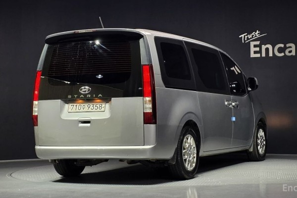 2021 Hyundai Staria с пробегом 111 736 км