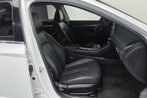 2022 Hyundai Sonata с пробегом 98 713 км