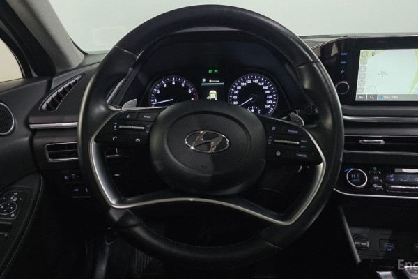 2022 Hyundai Sonata с пробегом 98 713 км